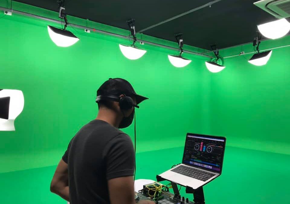 How I Used 3D Virtual Studio Production to Promote My New Product in 5 Days